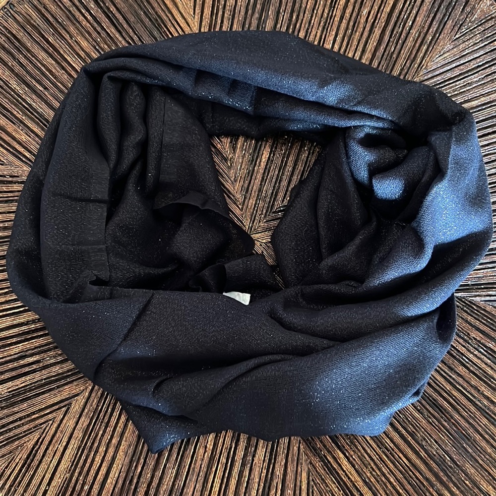 Cache Black Metallic Shimmer Scarf - image 4
